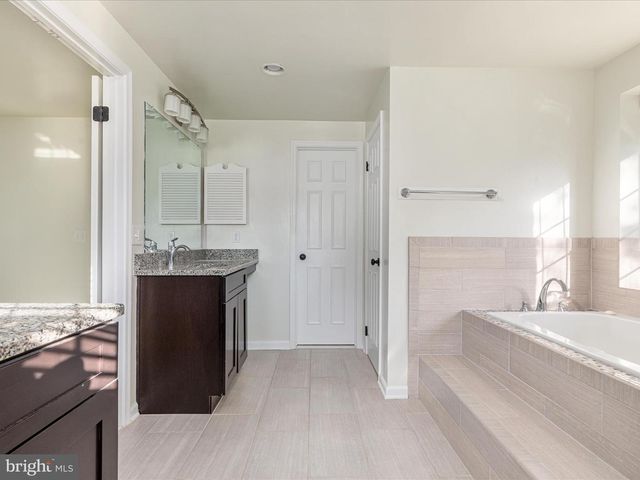 130 MINOR RD, Sterling, VA 20165