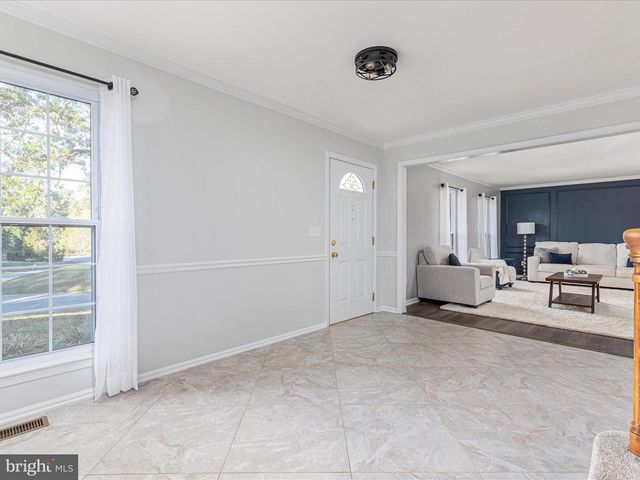 130 MINOR RD, Sterling, VA 20165