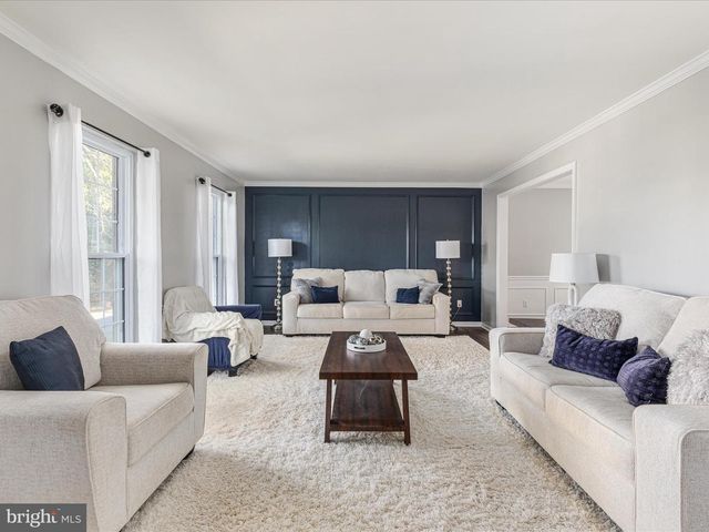 130 MINOR RD, Sterling, VA 20165