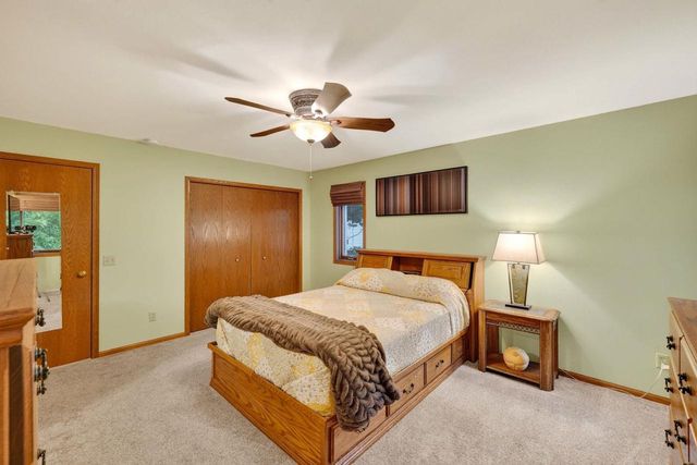 170 Saratoga Circle, Oregon, WI 53575