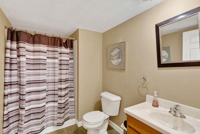 170 Saratoga Circle, Oregon, WI 53575