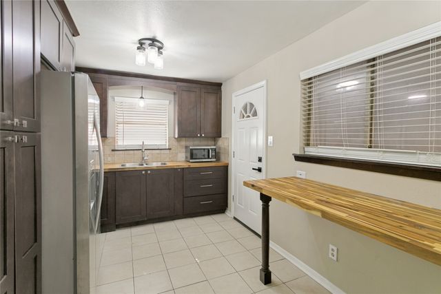 5416 Goodman Avenue, Fort Worth, TX 76107