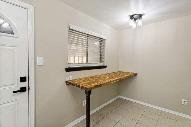 5416 Goodman Avenue, Fort Worth, TX 76107