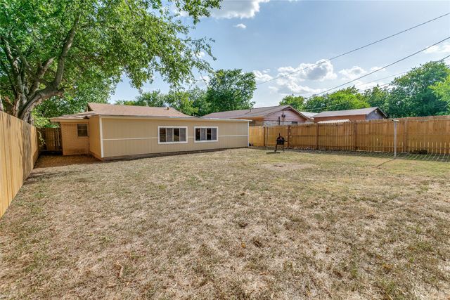 5416 Goodman Avenue, Fort Worth, TX 76107