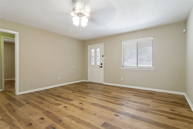 5416 Goodman Avenue, Fort Worth, TX 76107