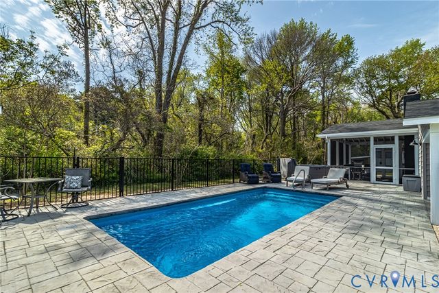 100 Beachfront Dr, Heathsville, VA 22473