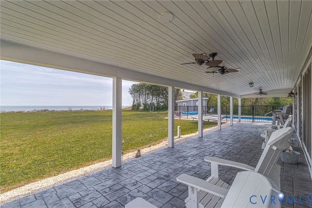100 Beachfront Dr, Heathsville, VA 22473