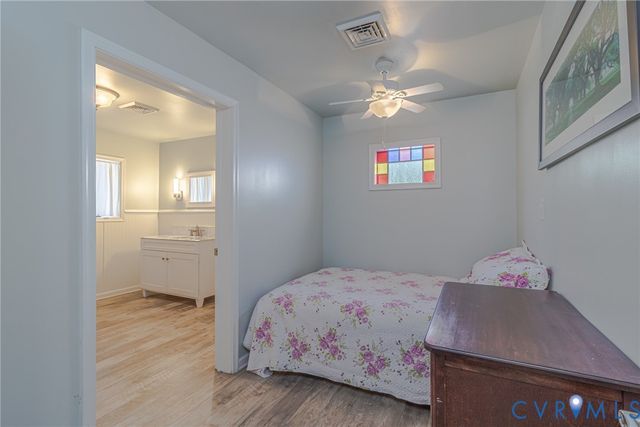 100 Beachfront Dr, Heathsville, VA 22473