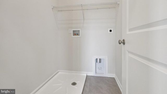 128 WINDING RD, Forks Township, PA 18040