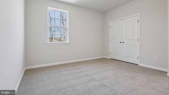128 WINDING RD, Forks Township, PA 18040