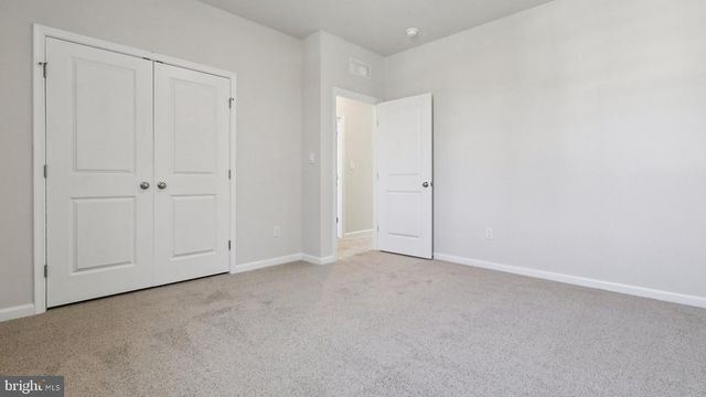 128 WINDING RD, Forks Township, PA 18040