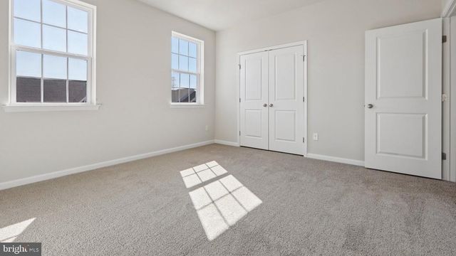 128 WINDING RD, Forks Township, PA 18040