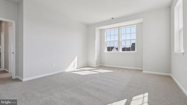 128 WINDING RD, Forks Township, PA 18040