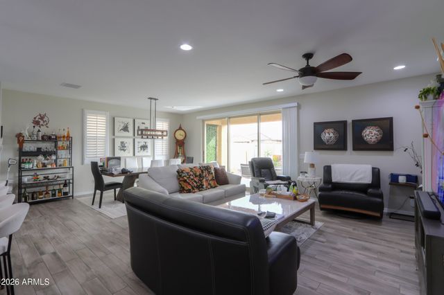 40955 W HALEY Drive, Maricopa, AZ 85138