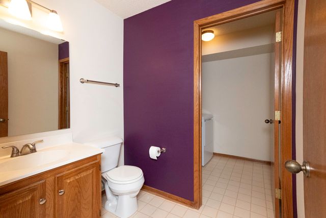 5935 Ashland Place, Johnston, IA 50131