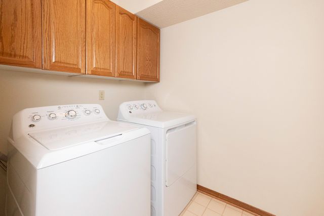 5935 Ashland Place, Johnston, IA 50131