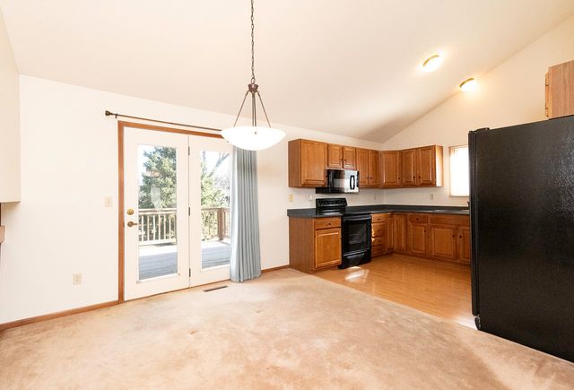 5935 Ashland Place, Johnston, IA 50131