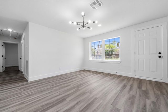 4115 Trail Lake Drive, Houston, TX 77045