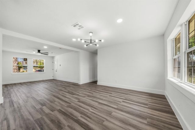 4115 Trail Lake Drive, Houston, TX 77045