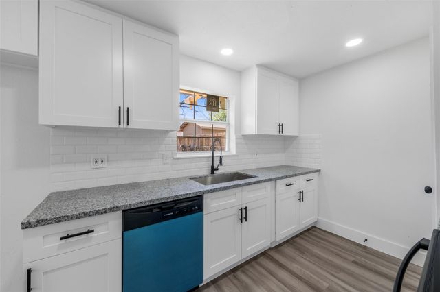 4115 Trail Lake Drive, Houston, TX 77045