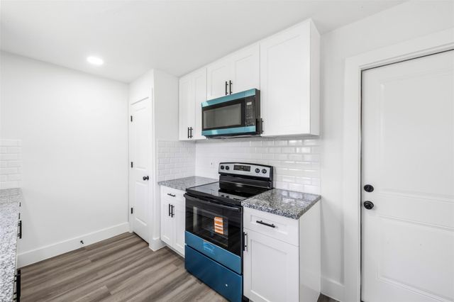 4115 Trail Lake Drive, Houston, TX 77045