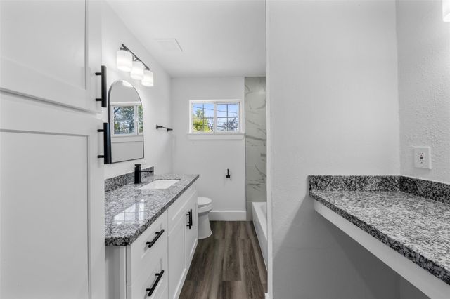 4115 Trail Lake Drive, Houston, TX 77045