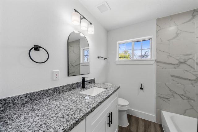 4115 Trail Lake Drive, Houston, TX 77045