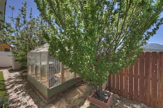 46037 South, Big Bear City, CA 92314
