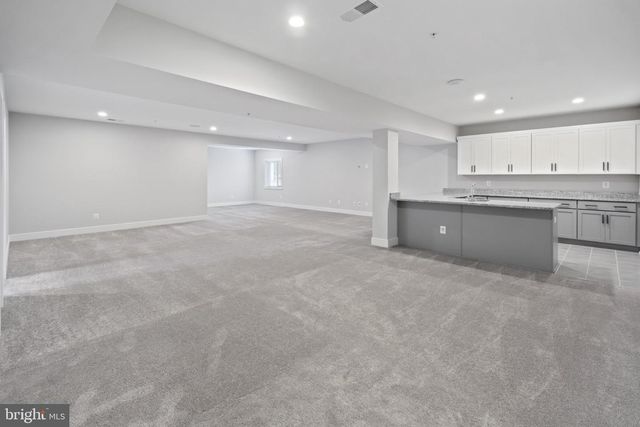 6829 PENNGROVE LN, Bethesda, MD 20817