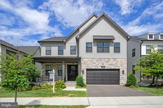 6829 PENNGROVE LN, Bethesda, MD 20817