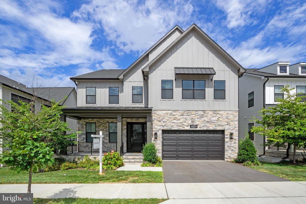 6829 PENNGROVE LN, Bethesda, MD 20817