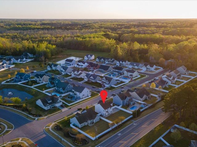 1808 Ashlar LN, Chesapeake, VA 23320