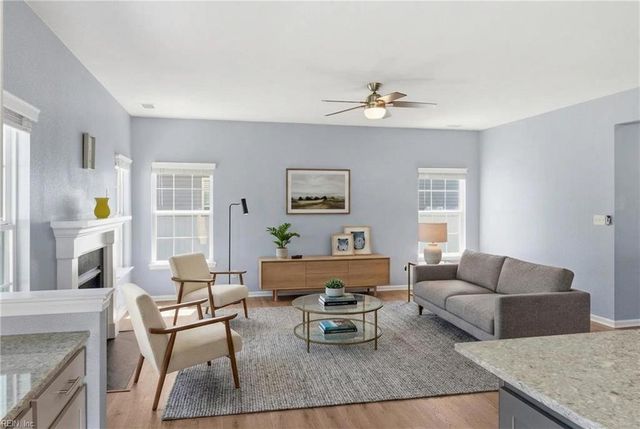 1808 Ashlar LN, Chesapeake, VA 23320