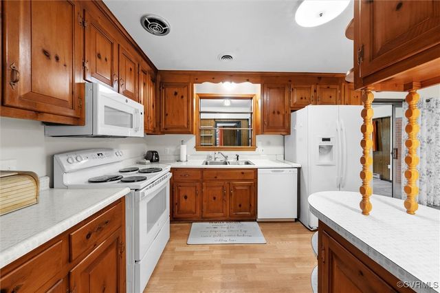 7980 Elliott Dr, Mechanicsville, VA 23111
