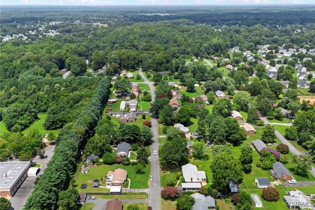 7980 Elliott Dr, Mechanicsville, VA 23111