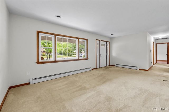 7980 Elliott Dr, Mechanicsville, VA 23111
