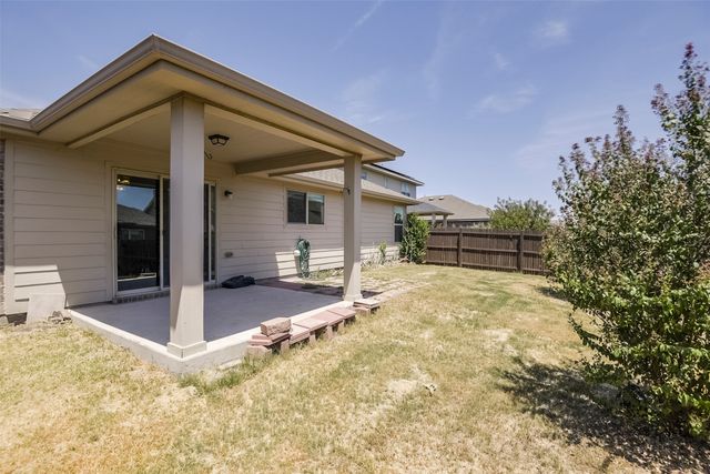 10521 Hartley Lane, Fort Worth, TX 76108