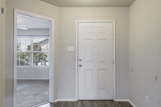 10521 Hartley Lane, Fort Worth, TX 76108
