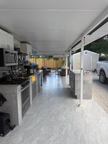 3440 NW 7th Ct, Lauderhill, FL 33311