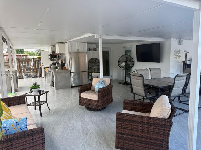 3440 NW 7th Ct, Lauderhill, FL 33311