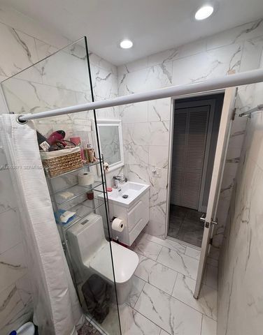 3440 NW 7th Ct, Lauderhill, FL 33311