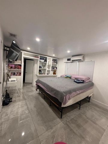 3440 NW 7th Ct, Lauderhill, FL 33311