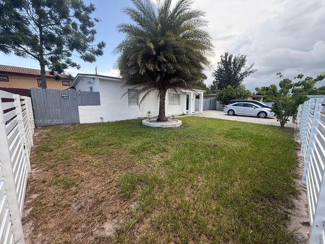 3440 NW 7th Ct, Lauderhill, FL 33311