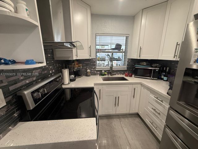 3440 NW 7th Ct, Lauderhill, FL 33311