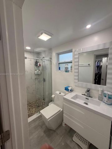 3440 NW 7th Ct, Lauderhill, FL 33311