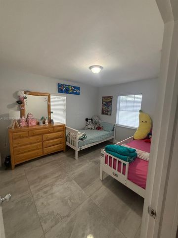 3440 NW 7th Ct, Lauderhill, FL 33311