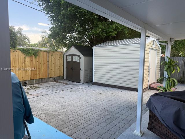 3440 NW 7th Ct, Lauderhill, FL 33311
