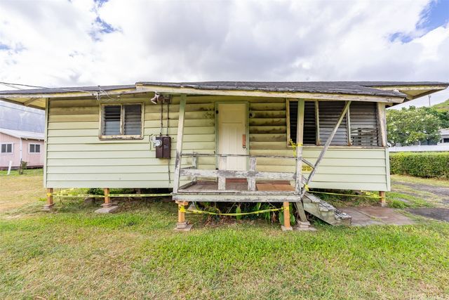 41-1702 Kalanianaole Highway, Waimanalo, HI 96795