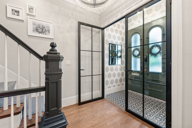 21 Rutland Square, Boston, MA 02118