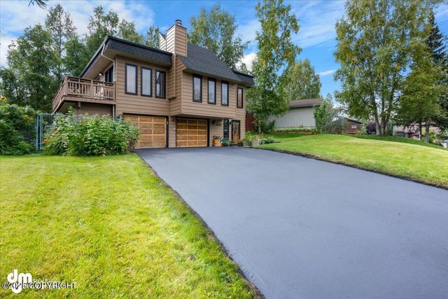 6340 Habicht Court, Anchorage, AK 99504